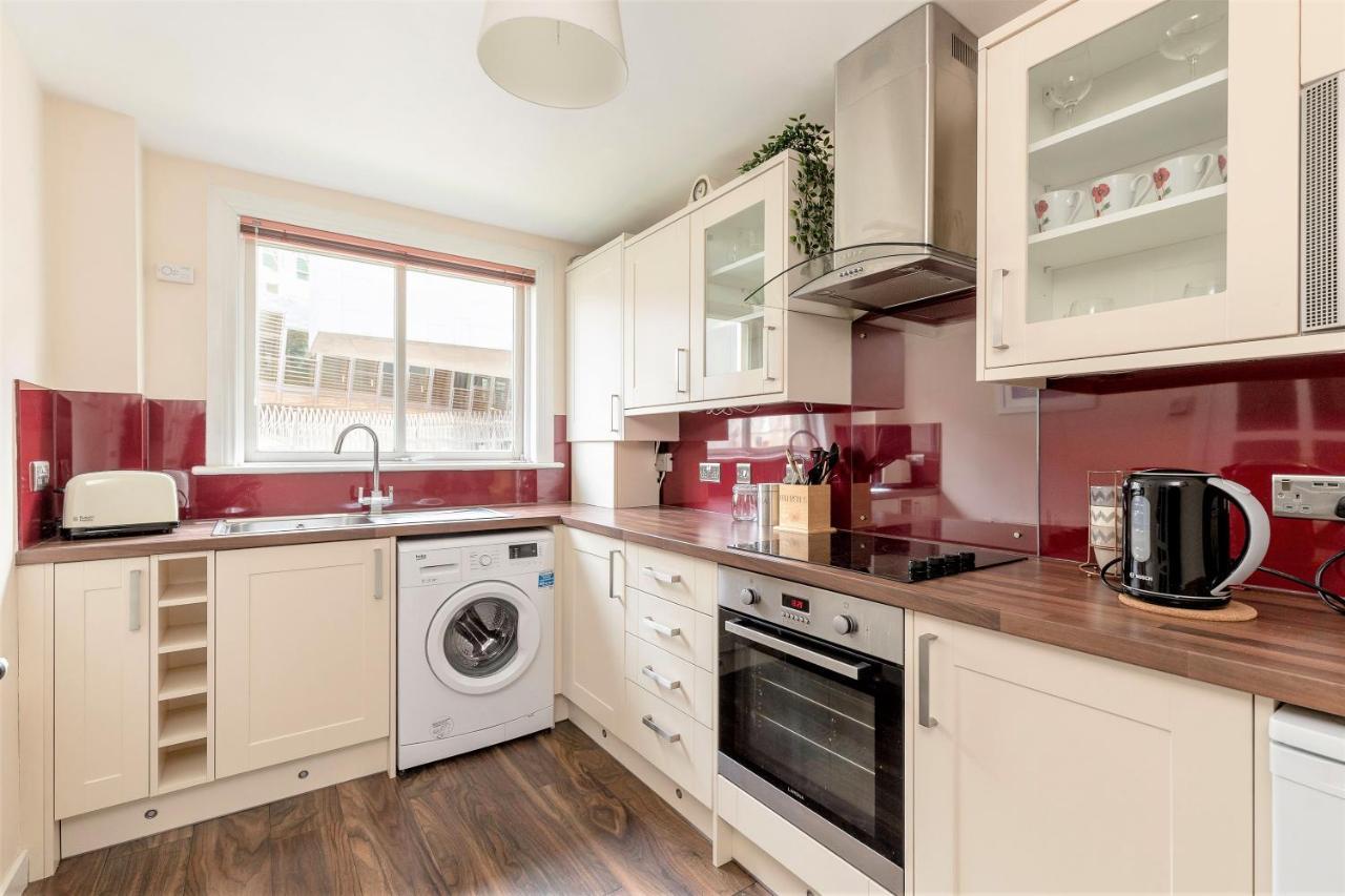 Stunning 1 Bed At Holyrood Palace & Arthurs Seat EDI Exterior photo